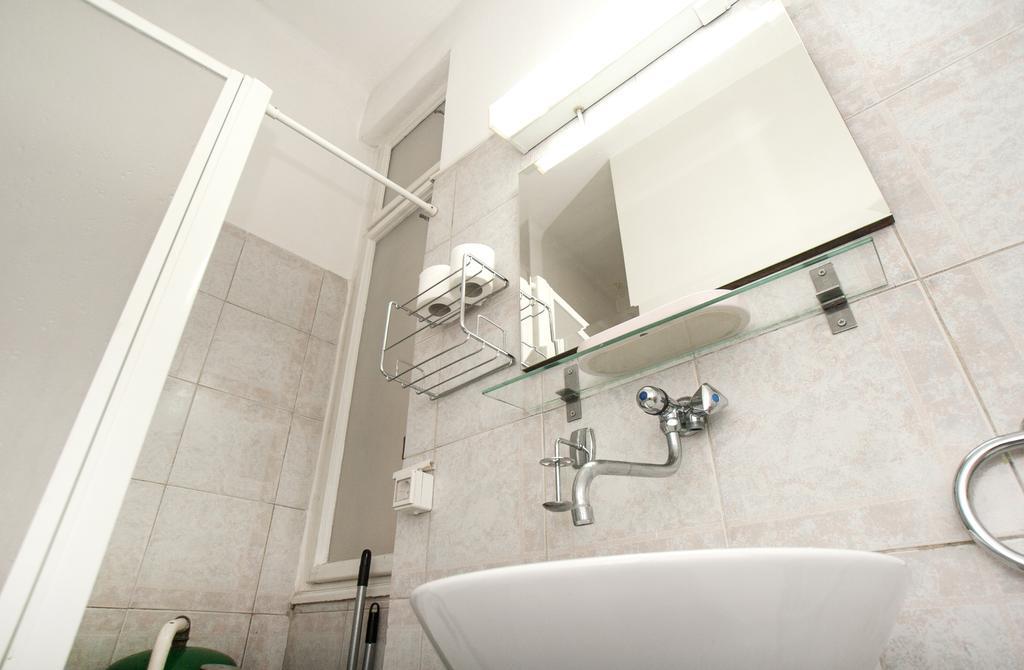 Bridge Apartment Belgrade Room photo